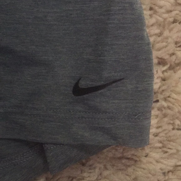 Lg Nike Bulit in bra tank top - Picture 3 of 7